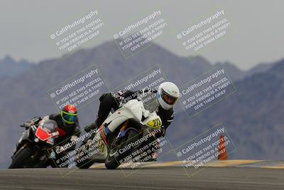 media/Jan-14-2023-SoCal Trackdays (Sat) [[497694156f]]/Turn 9 Set 2 (1130am)/